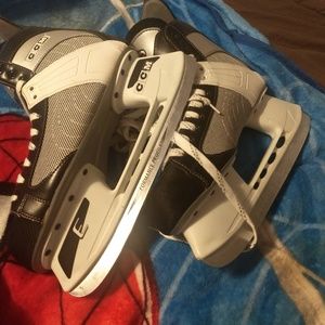 Power line ice skates